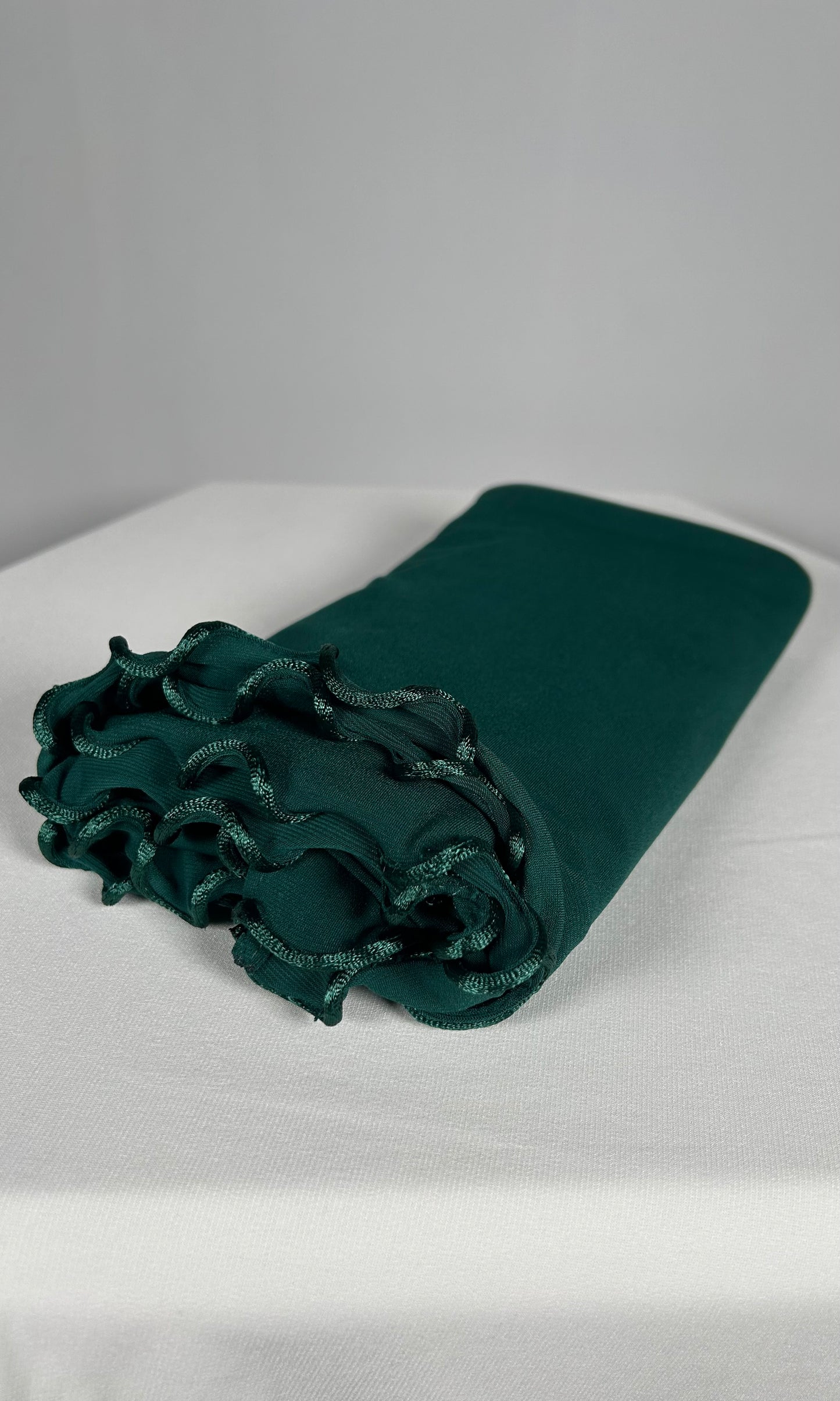 Premium Jersey Hijab mit Welle