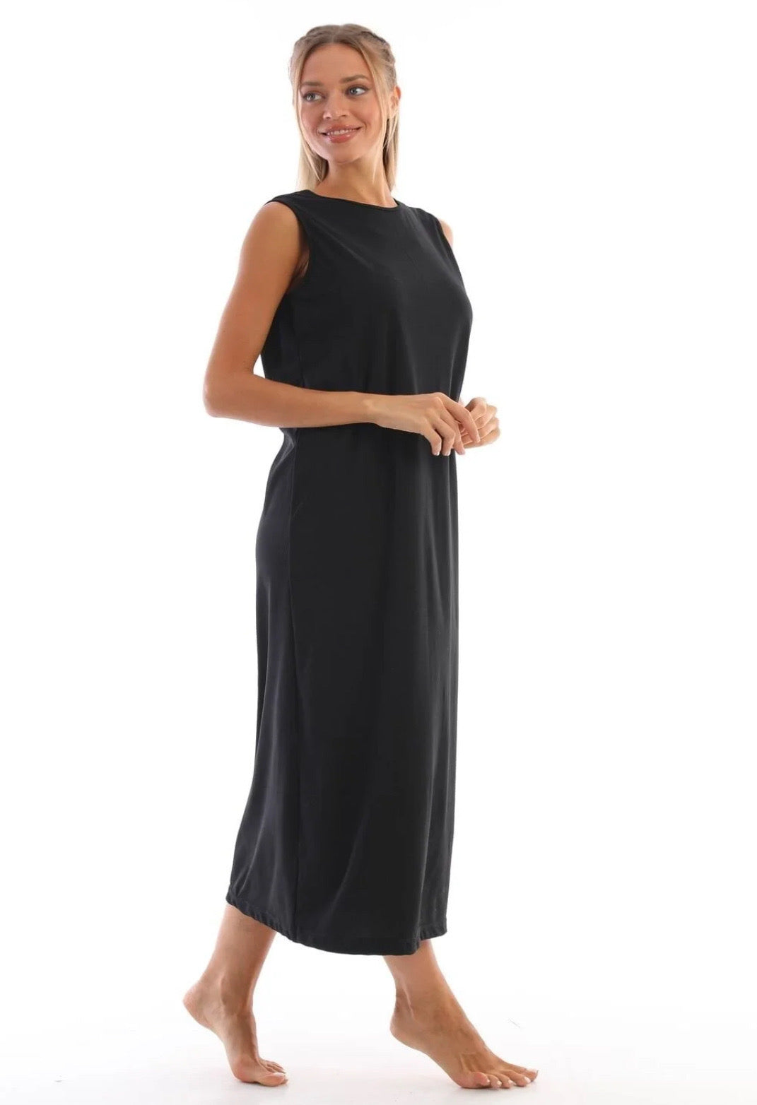 Unterkleid ohne Ärmel